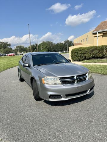 2013 dodge avenger se