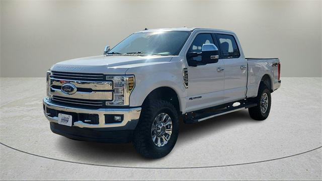 2019 ford f-250 lariat