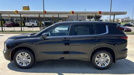 2024 Mitsubishi Outlander