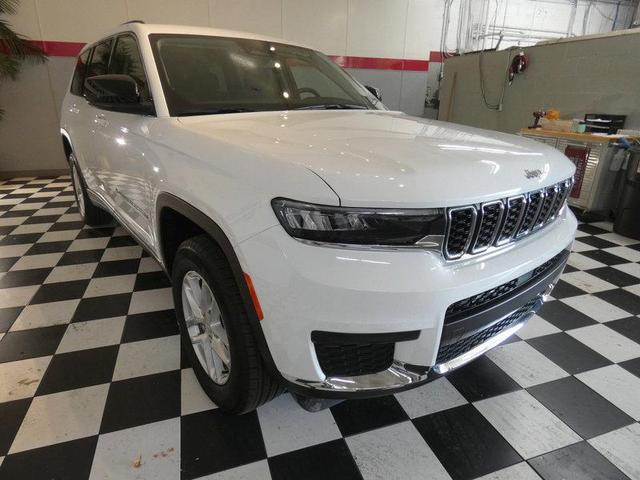 2022 jeep grand cherokee l laredo