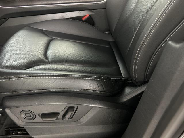 2021 audi q8 55 premium plus