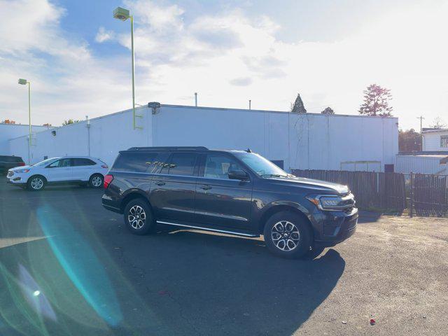 2023 ford expedition xlt max