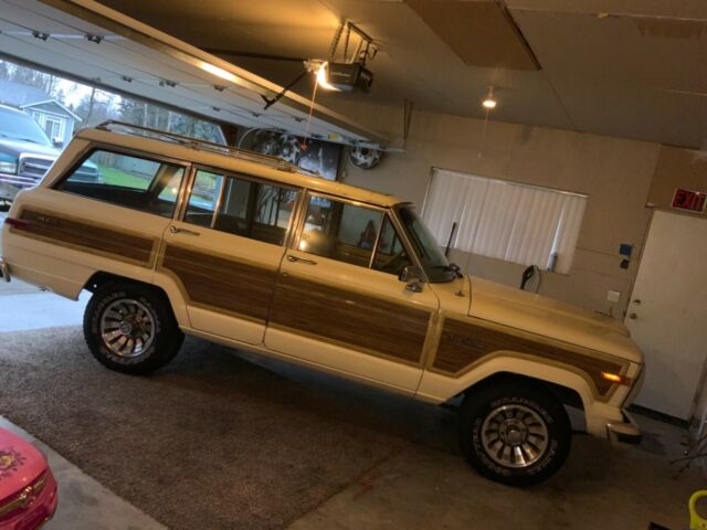 1987 jeep grand wagoneer sunroof new engine 1000 miles survivor garage kept suv