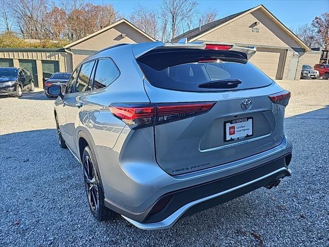 2022 toyota highlander xse