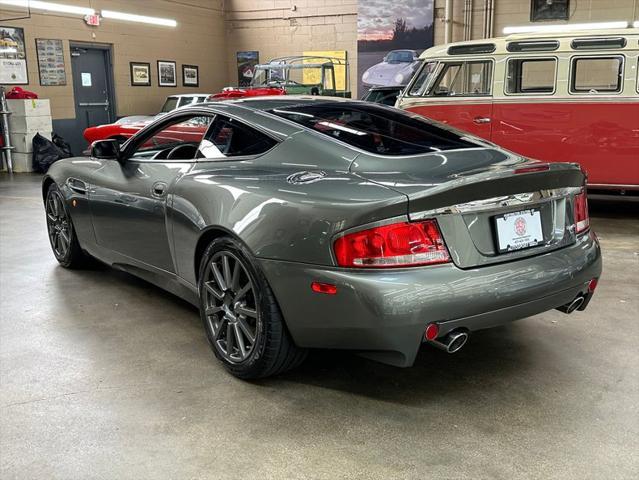 2005 aston martin v12 vanquish base