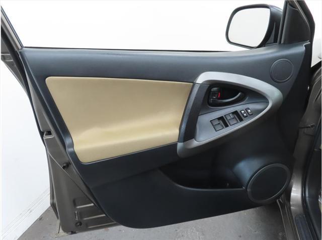 2010 toyota rav4 base
