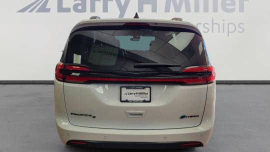 2024 Chrysler Pacifica