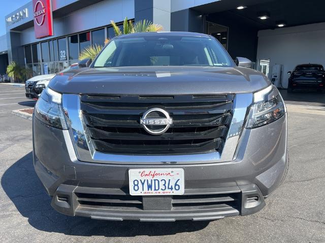 2022 nissan pathfinder s