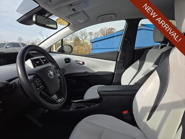 2021 toyota prius xle