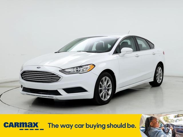 2017 ford fusion se