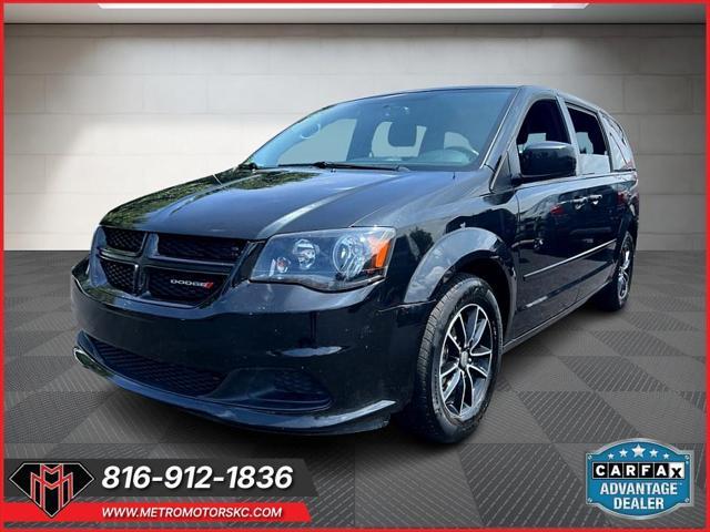 2017 dodge grand caravan se
