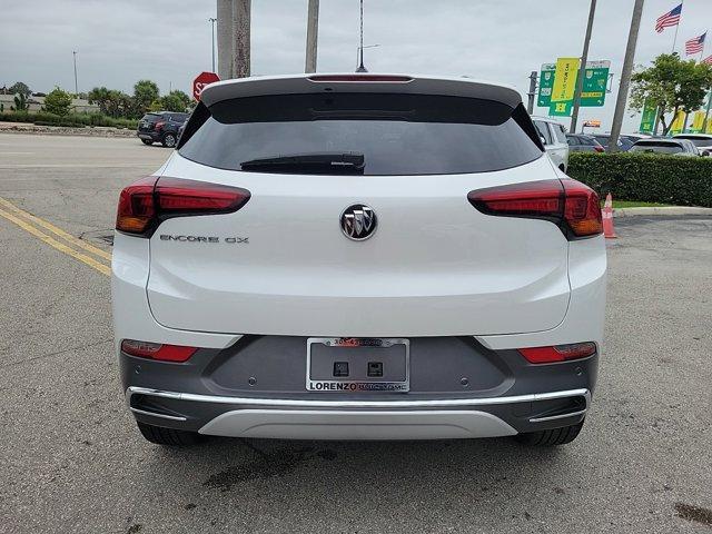 2022 buick encore gx essence