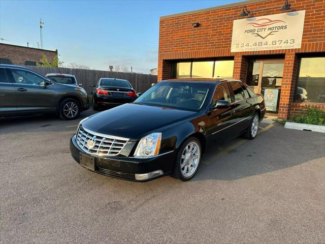 2010 cadillac dts base