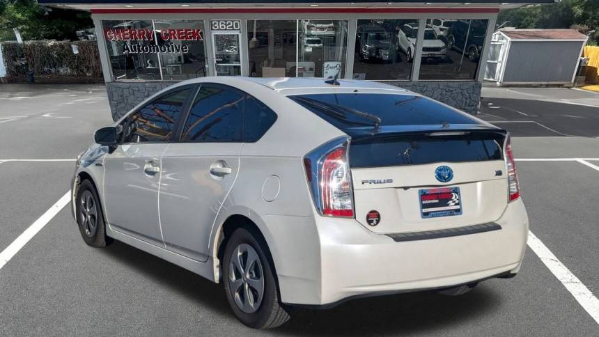 2015 toyota prius five