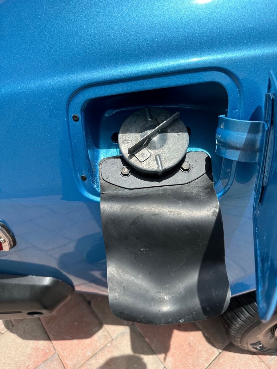 1975 datsun 280z coupe blue rwd manual