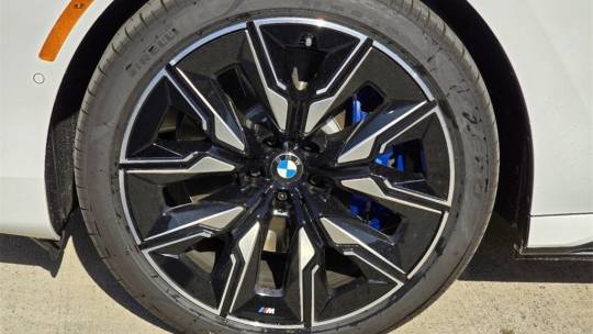 2024 BMW i7