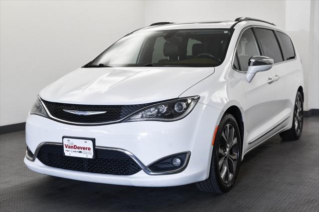 2018 chrysler pacifica limited