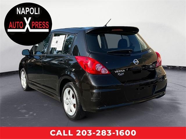 2011 nissan versa 1.8 sl
