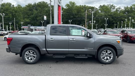 2024 Nissan Titan