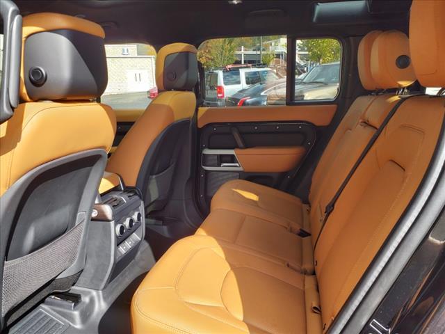 2024 land rover defender 110 v8 p500 se