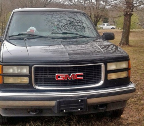 1999 gmc suburban slt in tennessee by owner