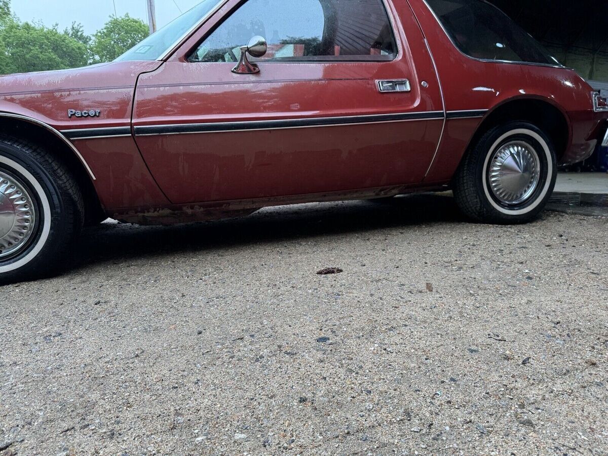 1976 amc pacer red