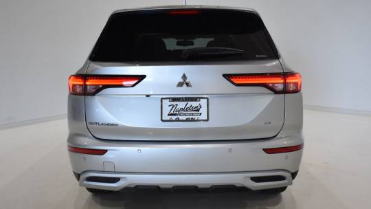 2024 Mitsubishi Outlander