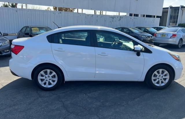 2015 kia rio lx
