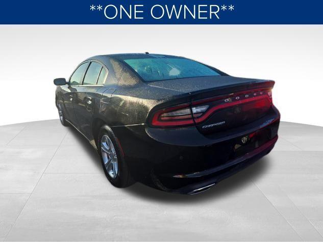 2022 dodge charger sxt