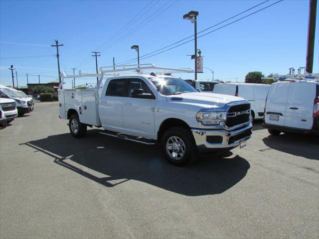 2022 ram 3500 big horn crew cab 4x4 8' box