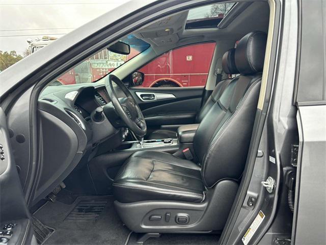 2017 nissan pathfinder sl