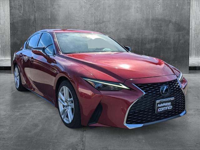 2021 lexus is 300 base