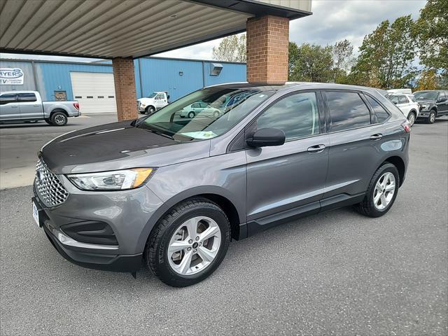 2023 ford edge se