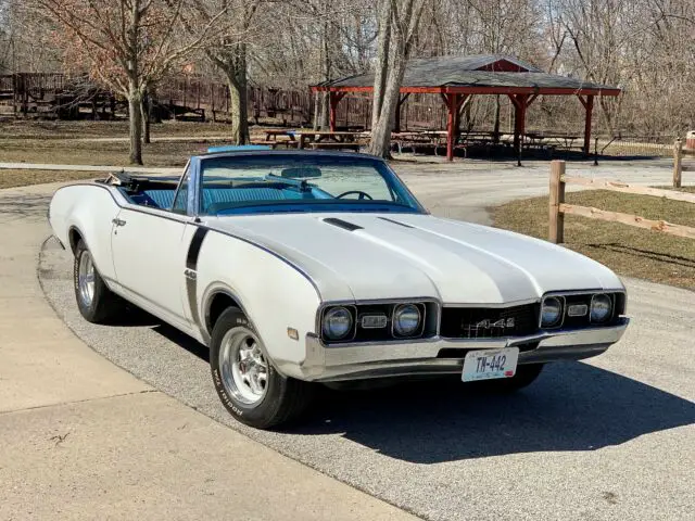 1968 oldsmobile 442 convertible 2 owner original paint! nice driver!