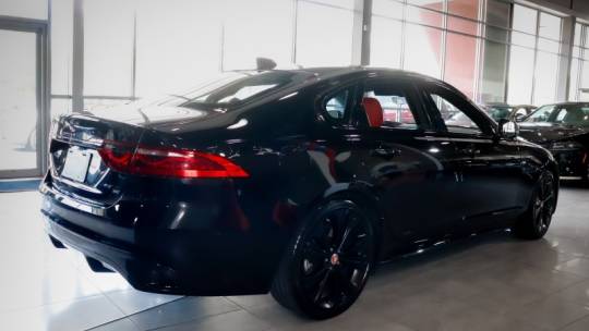 2021 jaguar xf p300 r-dynamic se