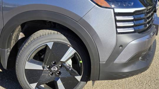 2025 Nissan Kicks