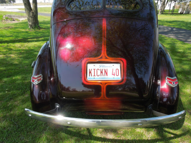 1940 ford sedan deluxe street rod