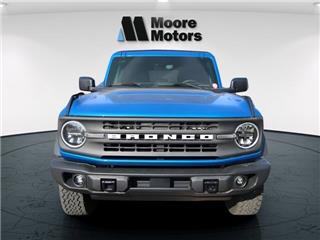 2022 Ford Bronco black diamond