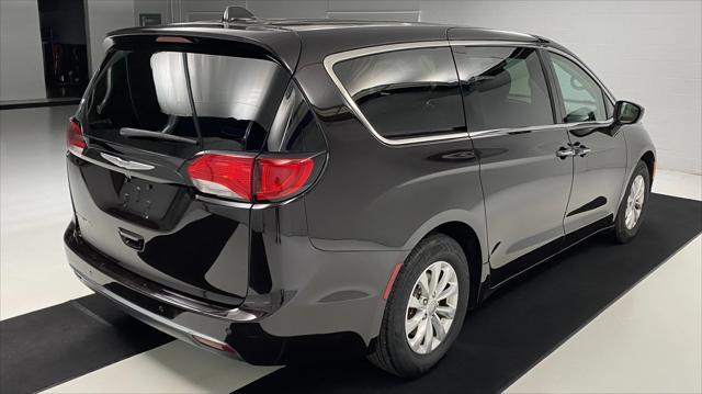 2018 chrysler pacifica touring plus