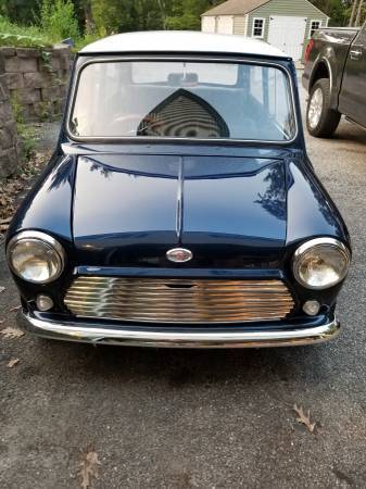 1967 austin mini cooper (right hand drive)