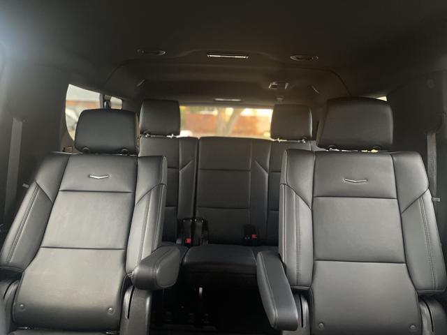 2023 cadillac escalade esv luxury