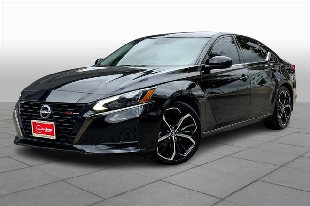 2023 nissan altima sr fwd