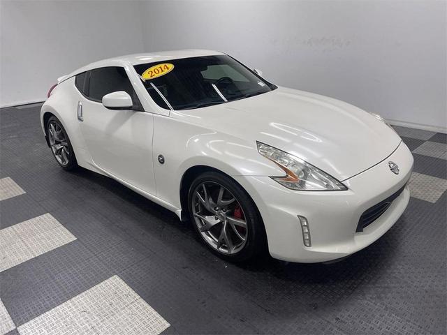 2014 nissan 370z base