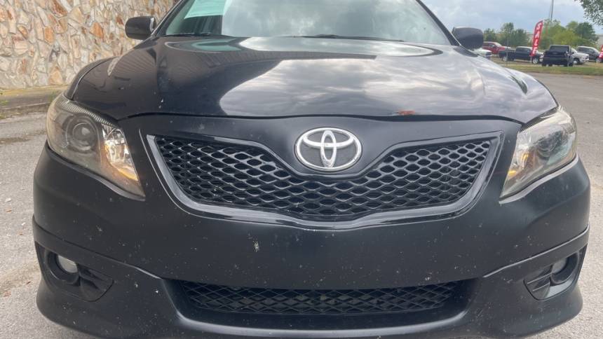 2011 toyota camry base