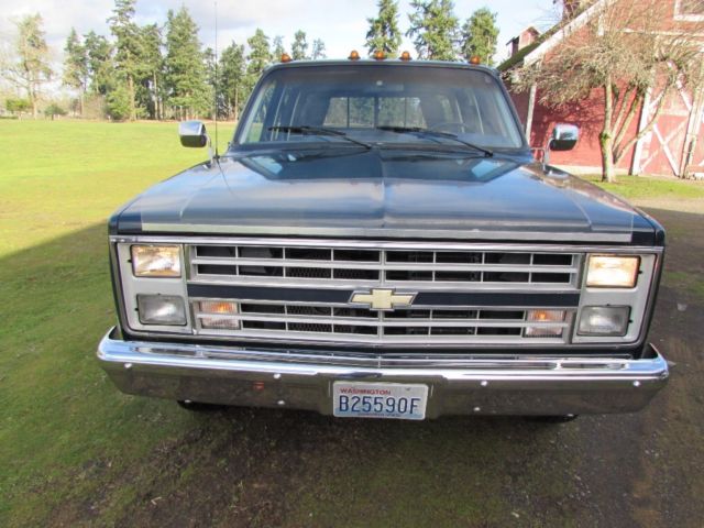 1988 chevrolet 454 1 ton crew cab 3+3 dually no reserve runs like new tow pkg