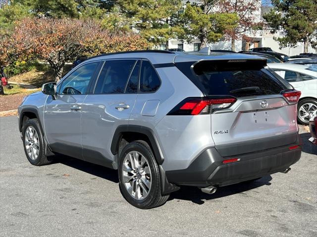 2022 toyota rav4 xle