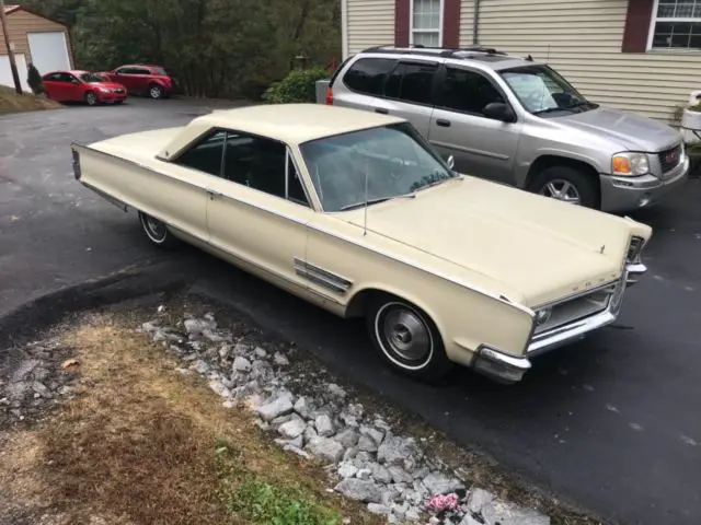 1966 chrysler 300 2 door