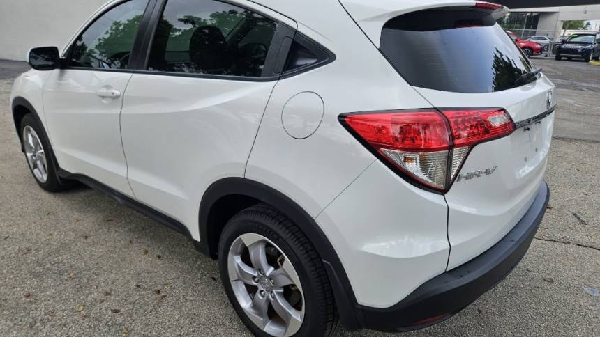 2022 honda hr-v lx