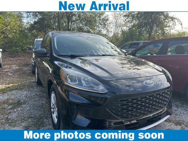 2020 ford escape s