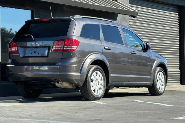 2019 dodge journey se